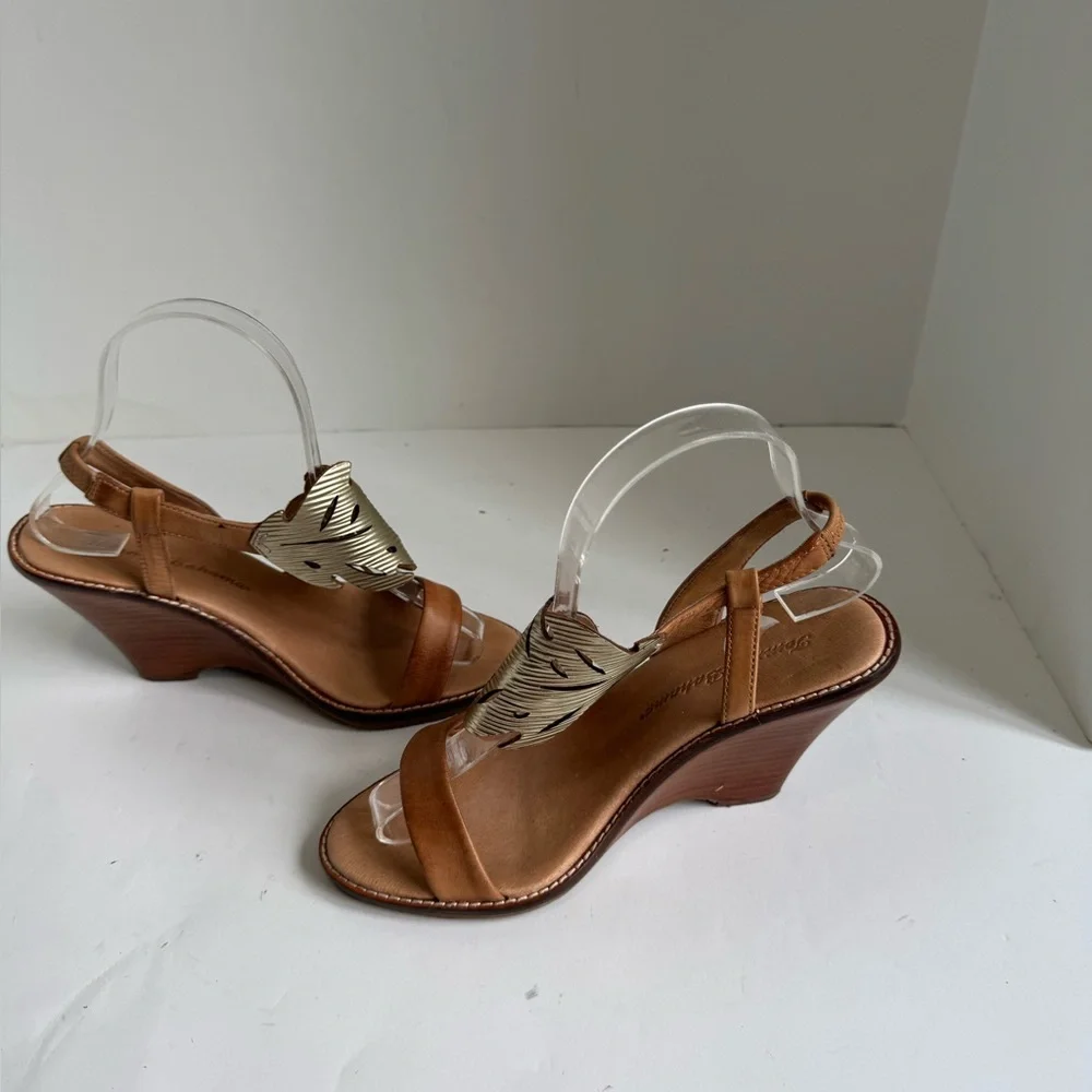 Tommy Bahama Plumeria Leather Wedge Sandals Size 6.5_13